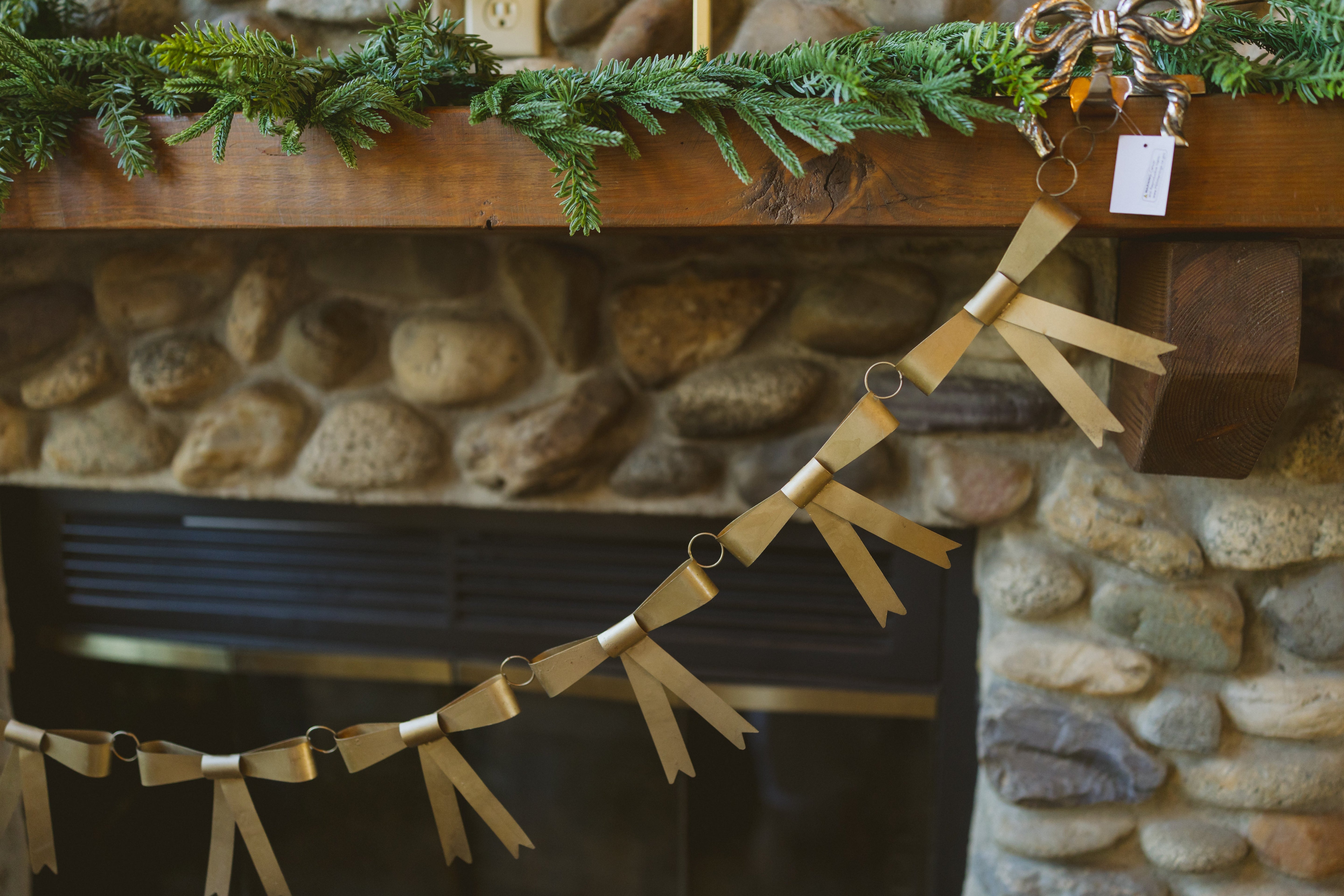 Gilded Gatherings Holiday Collection