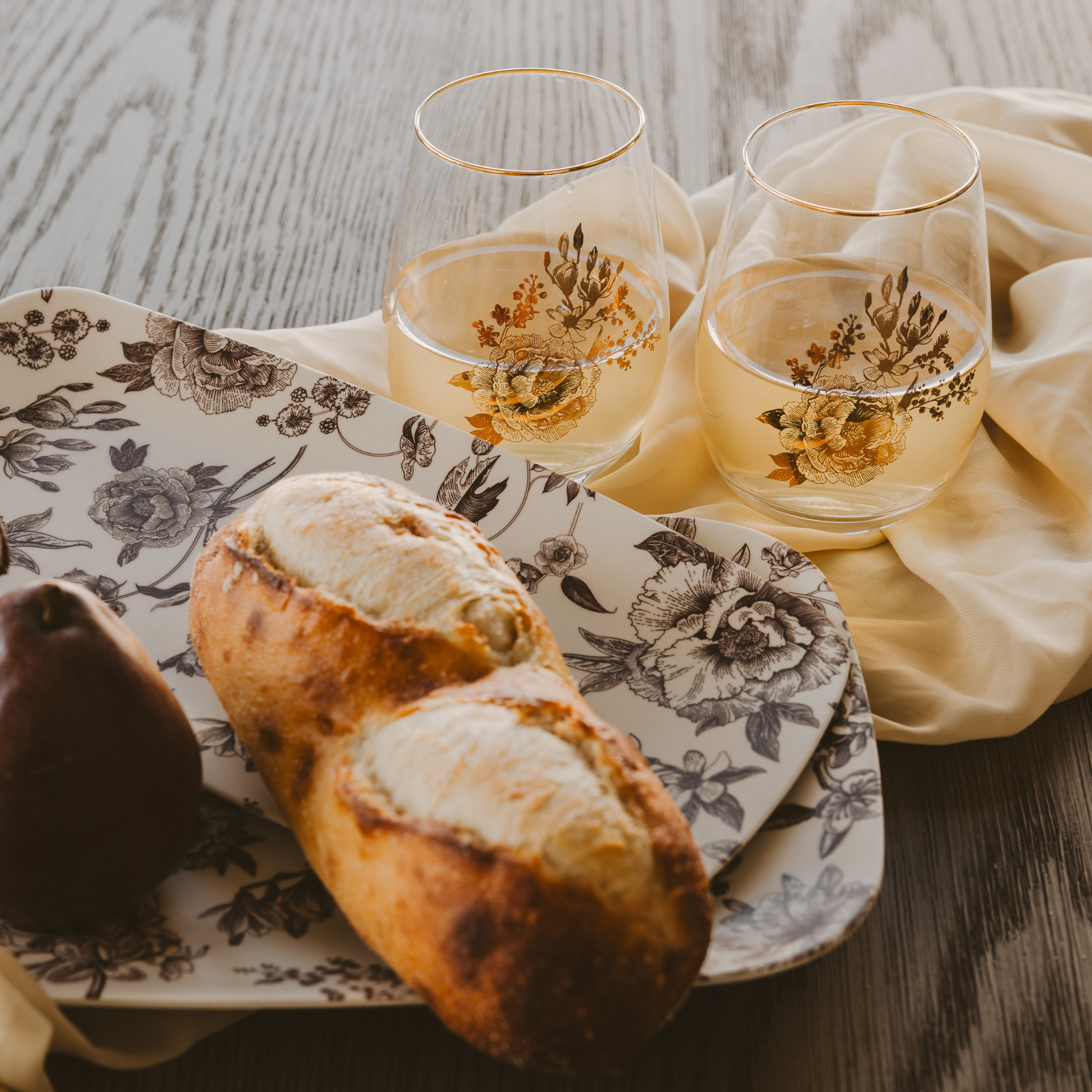 Brown Delft Melamine Tray