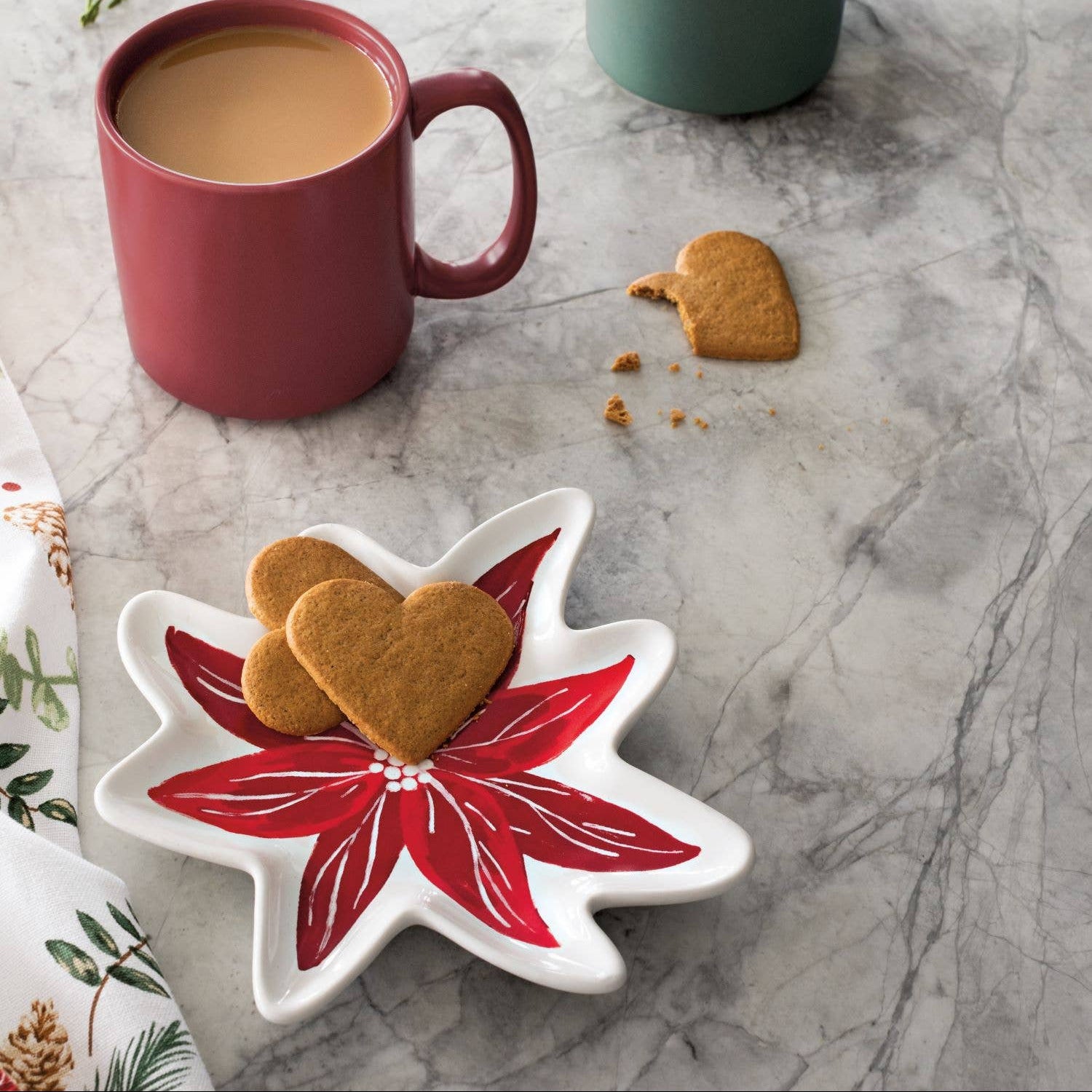 Poinsettia Christmas Dish