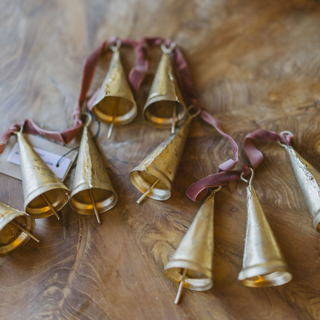 Velvet Ribbon Door Hanger with 10 Bells