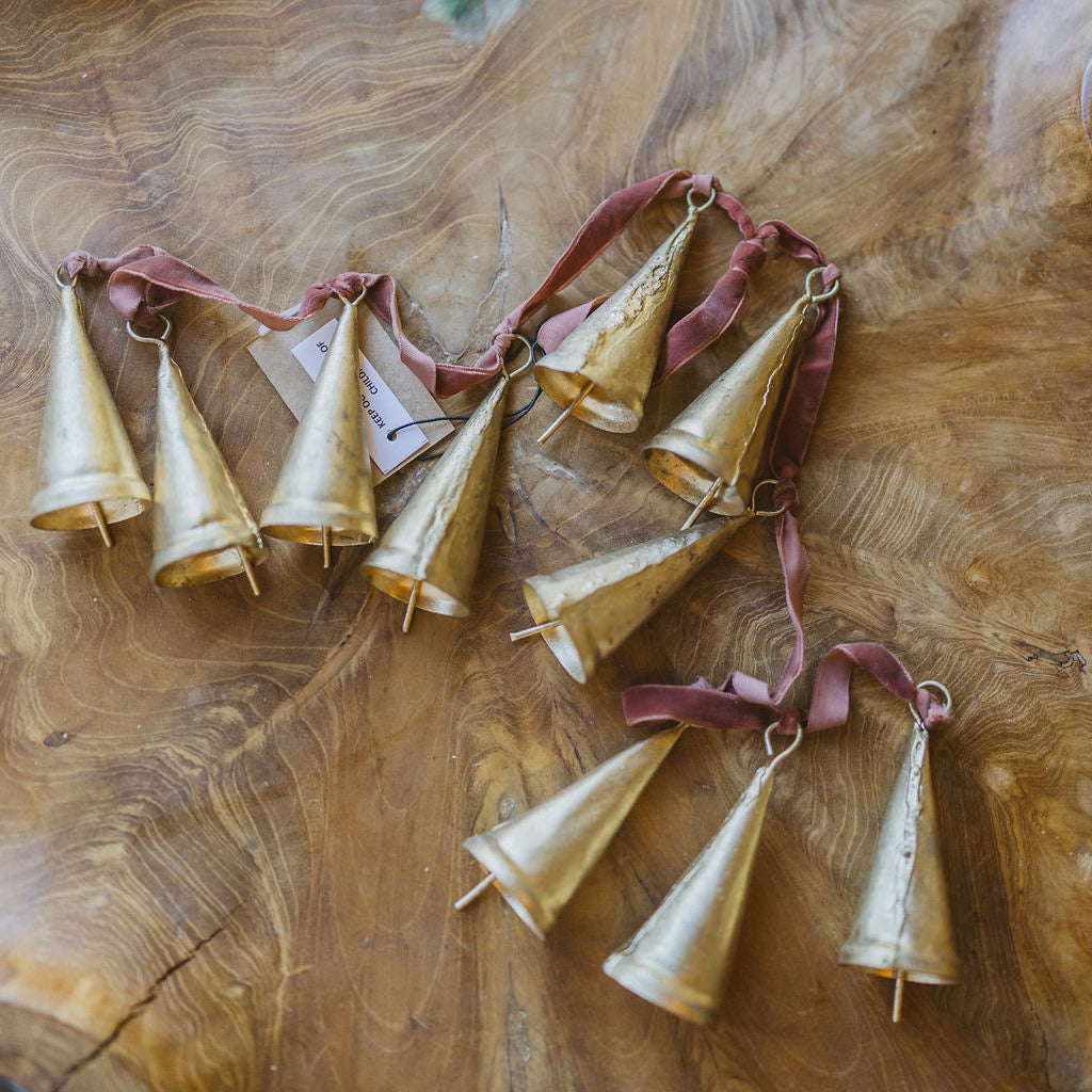 Velvet Ribbon Door Hanger with 10 Bells