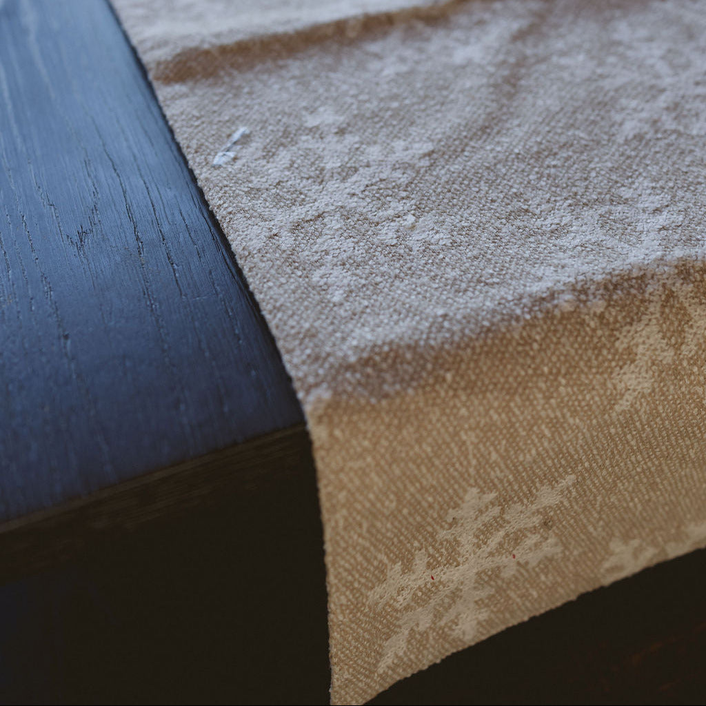 Woven Jacquard Table Runner with Snowflake Pattern