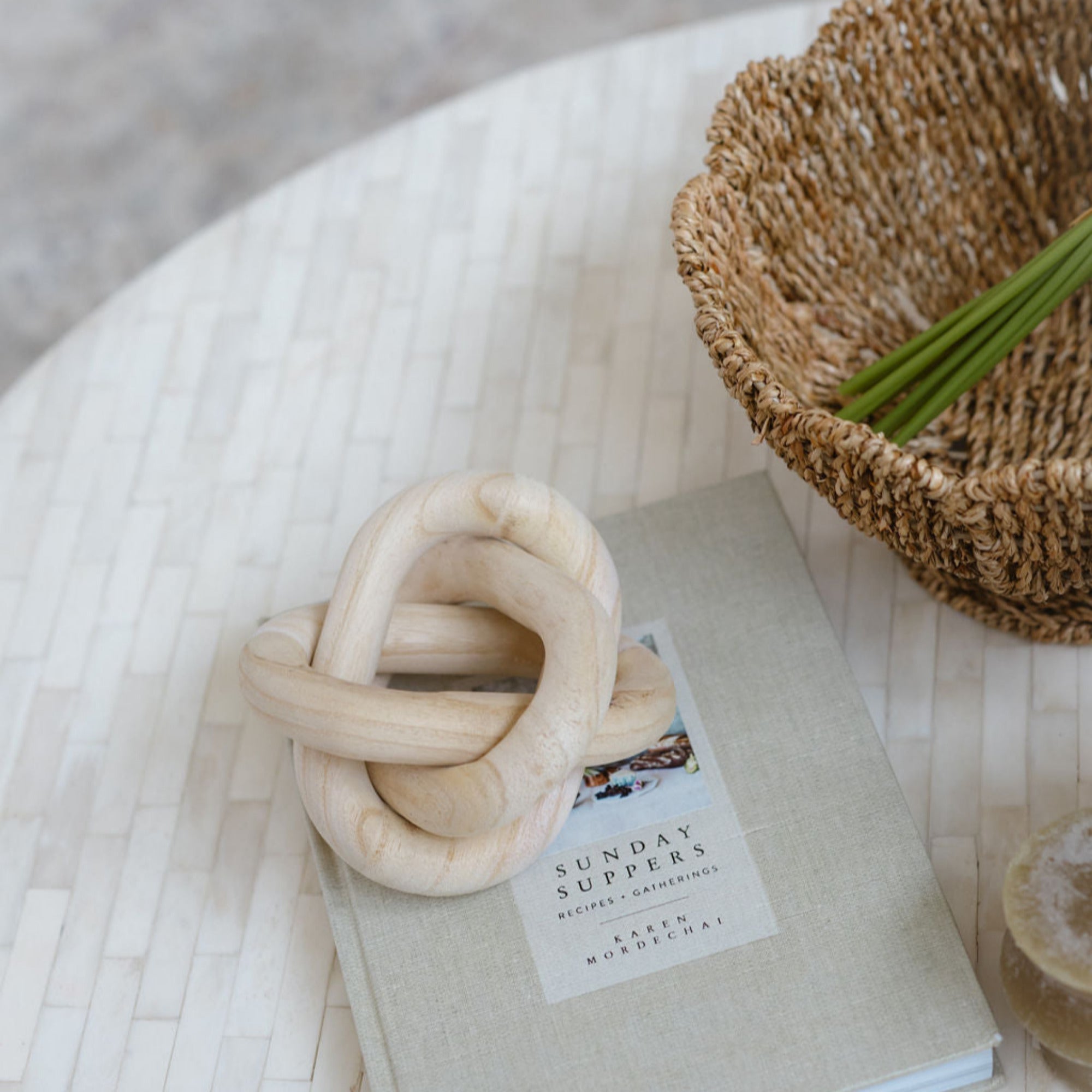 Pine Wood Chain Decor